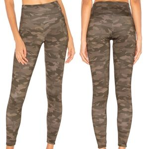 Onzie High Rise Moss Green Camo Army Leggings